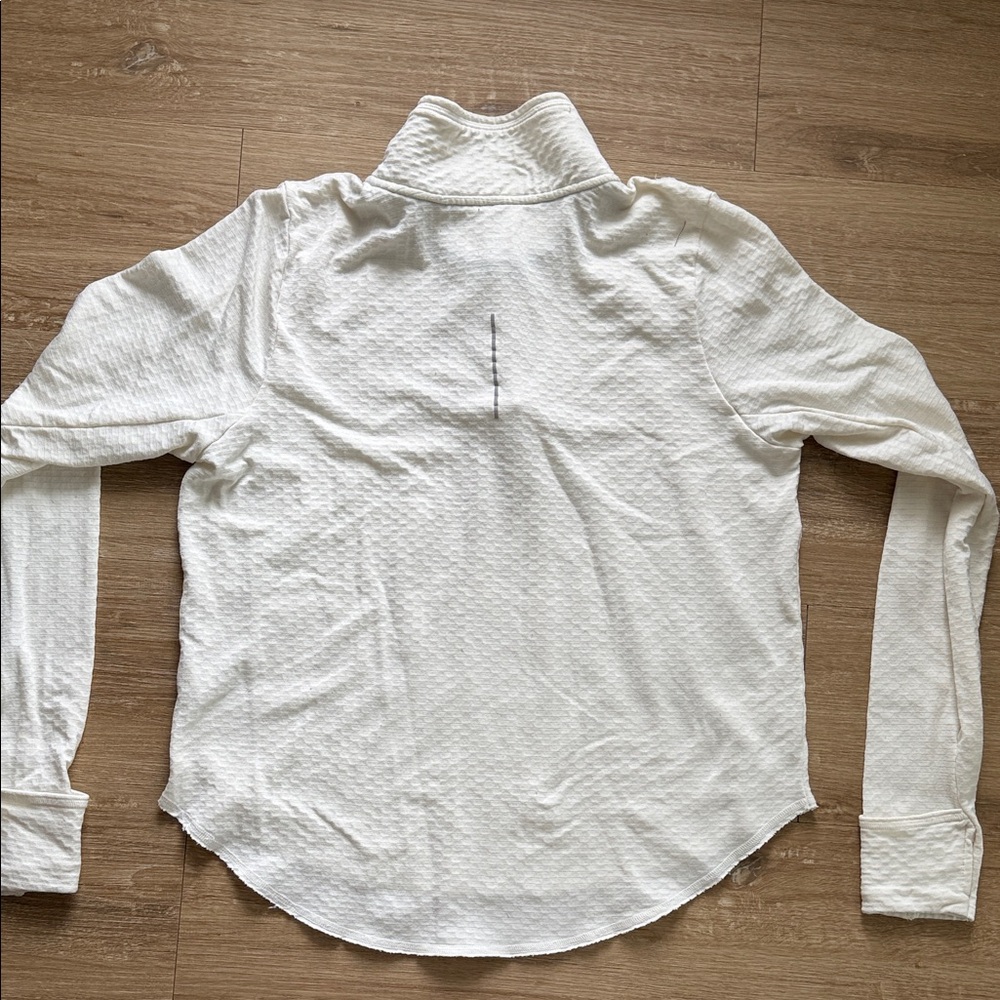 Nike Women's Running Quarter Zip in White - Picture 8 of 8